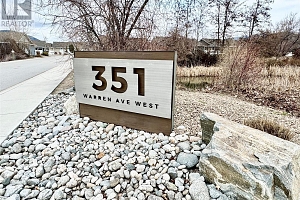 351 Warren Avenue W Unit# 4 - Photo 56